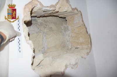 Da Bari al Salento per sradicare casseforti con le chiavi rubate in riva al mare, preso uno della banda - Corriere Salentino