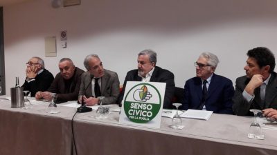 Corsa alle regionali con il centrosinistra spaccato, Emiliano prova a ricucire e intanto fioriscono i civici - Corriere Salentino