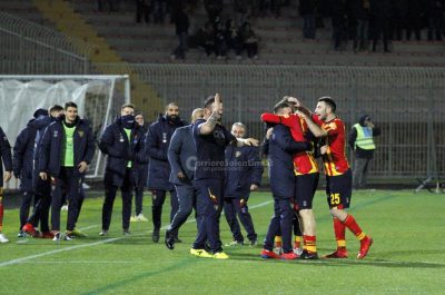 Il Lecce torna gagliardo, 2-1 sul Verona - Corriere Salentino