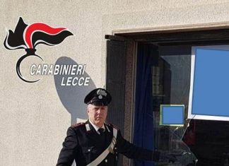 Armato di ascia tenta il furto nell’alimentari, individuato grazie ai filmati e denunciato