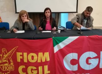 Vertenza Sirti, tutti gli operai dello stabilimento salentino presenti all’assemblea pubblica