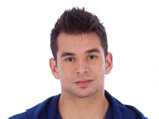 Antonio Parisi tra i ballerini professionisti del serale di “Amici”