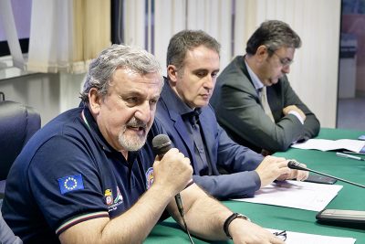 Xylella, Emiliano incontra i Sindaci a Lecce: “Cercheremo tutto il denaro possibile per i reimpianti" - Corriere Salentino