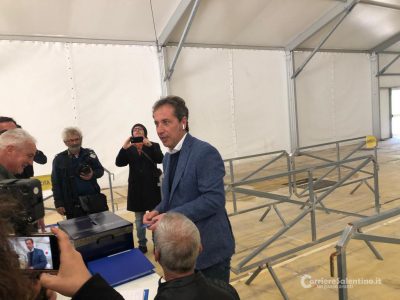 Migliaia di persone alle primarie del centrodestra: circa 3500 votanti alle 13 - Corriere Salentino