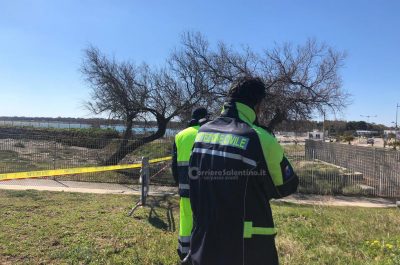 Sub lancia l'allarme: "Ordigni ai piedi del faro di San Cataldo". Recuperata una dozzina di bombe - Corriere Salentino