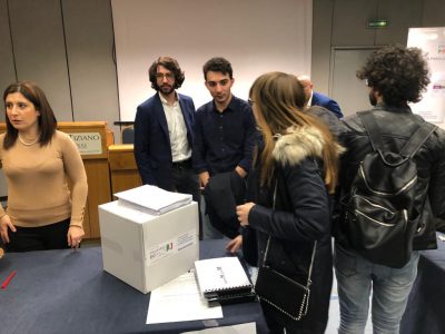 Primarie del Pd, Zingaretti vince in tutta Italia e in provincia di Lecce, dove si registrano oltre 15mila votanti - Corriere Salentino