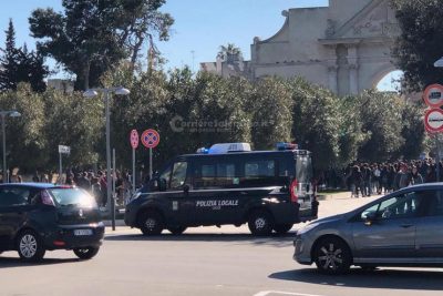Associazioni e scuole in piazza contro il cambiamento climatico - Corriere Salentino