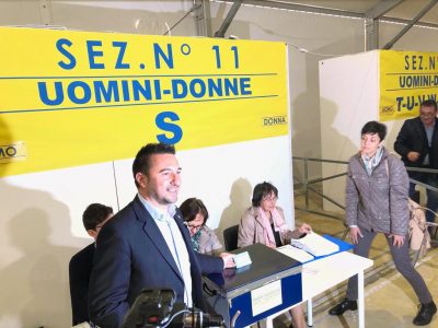 Migliaia di persone alle primarie del centrodestra: circa 3500 votanti alle 13 - Corriere Salentino