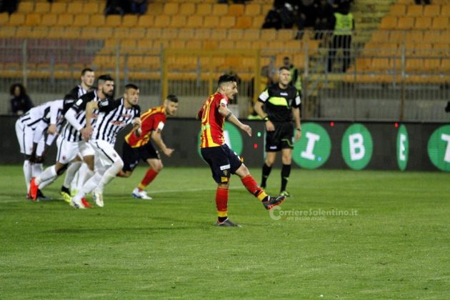 Profumo di primavera e di vittorie esaltanti, Lecce batte Ascoli 7 a 0 - Corriere Salentino