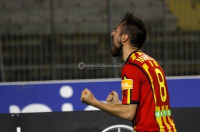 Il Lecce vola al secondo posto. Oggi sarebbe A, se fosse finito il campionato - Corriere Salentino