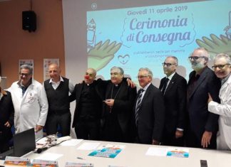 Scaldabiberon e birilubonometro donati al “Fazzi”: l’UTIN a misura di neonati e mamme