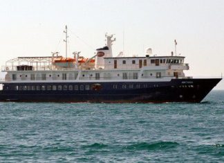 Tornano le mini crociere nel porto di Otranto