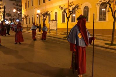 I «Mai» in processione: i riti della notte del Venerdì Santo a Gallipoli - Corriere Salentino