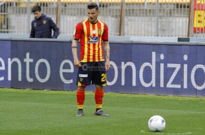 Piove, ma piovono anche gol al Via del Mare. Lecce - Carpi finisce 4 a 1 - Corriere Salentino