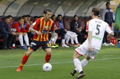 Piove, ma piovono anche gol al Via del Mare. Lecce - Carpi finisce 4 a 1 - Corriere Salentino
