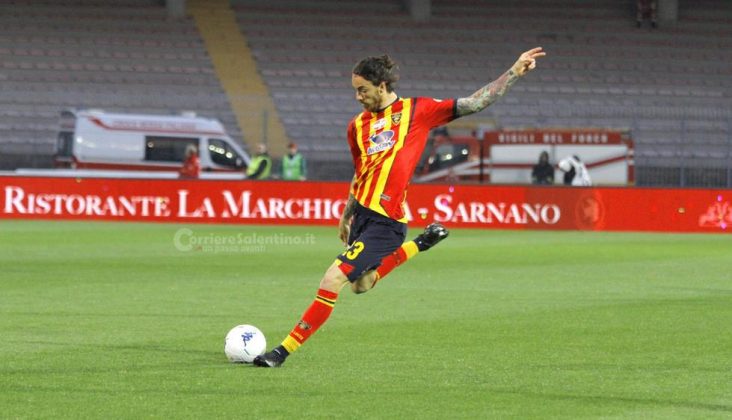 Un Lecce che fa sognare davvero. Inflitto un 3-1 al Cosenza - Corriere Salentino