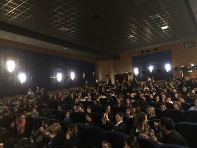 Pinocchio, lo spettacolo del Damus con la regia di Scarpa riempie il teatro di bambini e famiglie - Corriere Salentino