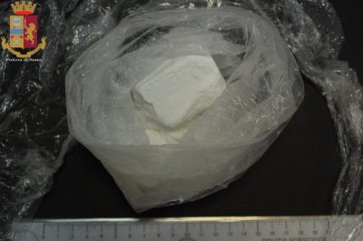 Blitz antidroga in città: fermato con un etto e mezzo di cocaina, 31enne finisce in carcere - Corriere Salentino