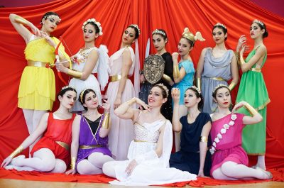 Al via la stagione dei saggi di danza: domani al Politeama Greco "Gli Dei dell'Olimpo" - Corriere Salentino