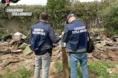 Dal terreno affiorano rifiuti alle porte di Lecce: sequestro e cinque denunce - Corriere Salentino