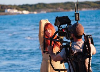 A tu per tu con Numa Palmer: “Perché il video di Courage nel Salento? Perché è un posto magico”