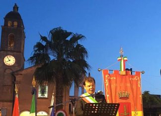 Biciclettata e copia della Costituzione ai neo maggiorenni, a Taviano per la “Festa della Repubblica”