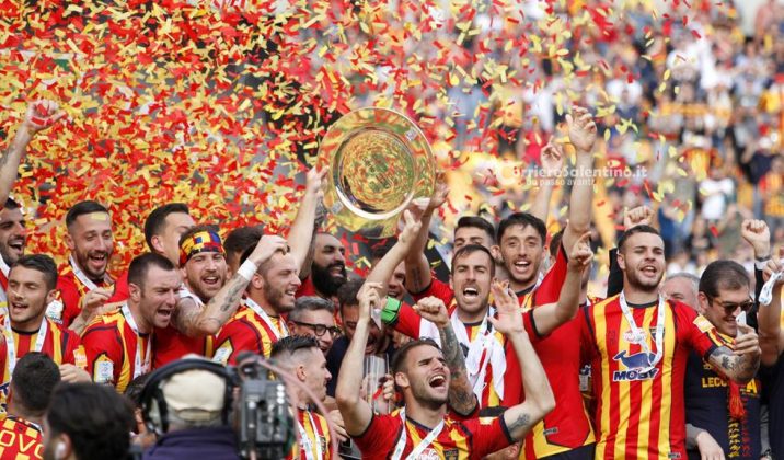 “A”more giallorosso: le immagini della festa di una città che ora può ripartire - Corriere Salentino