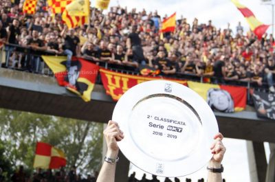 Tutte le immagini del giorno più bello del calcio leccese - Corriere Salentino