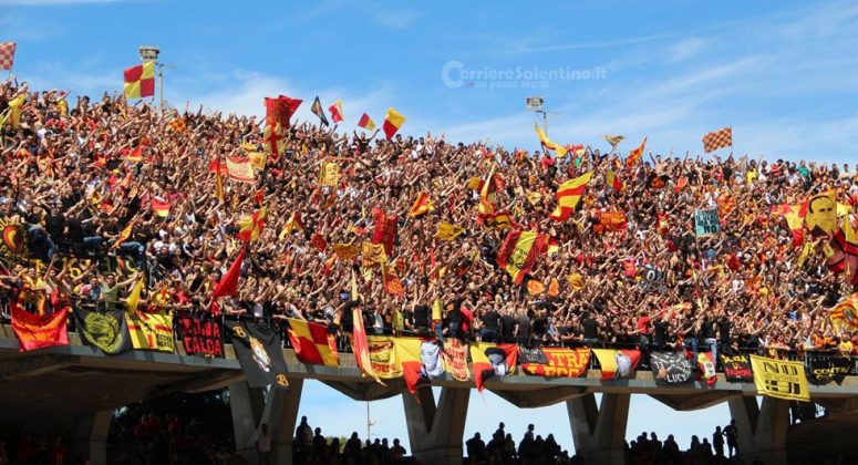 “A”more giallorosso: le immagini della festa di una città che ora può ripartire - Corriere Salentino