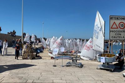 Trofeo Optisud, a Gallipoli 200 imbarcazioni per la tappa di una regata nazionale ecosostenibile - Corriere Salentino