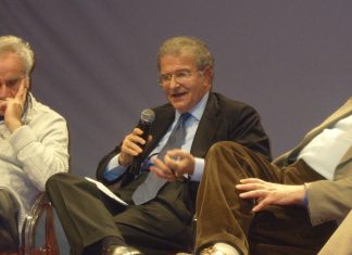 “Storia di Forza Italia. 1994.2018”, al Palazzo Ducale di Cavallino la presentazione del libro di Fabrizio Cicchitto