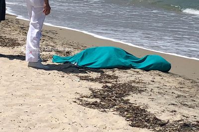 Tragedia a Torre Chianca, muore annegato davanti agli occhi dei bagnanti: inutili i soccorsi - Corriere Salentino