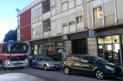 Dal palazzo si staccano pezzi di marmo, tragedia sfiorata alle porte del centro di Lecce - Corriere Salentino