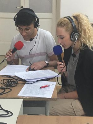 Capece, “La scuola alla radio”: gli studenti diventano radiogiornalisti con un laboratorio multimediale - Corriere Salentino