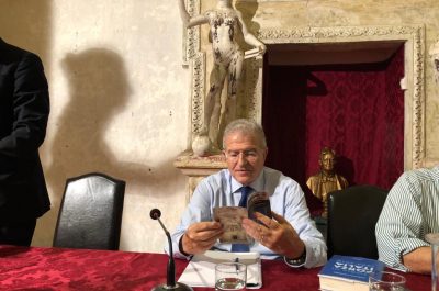 Cicchitto racconta Forza Italia: “Carfagna e Toti, sarà flop”. Marzo: “Magistratura politicizzata” - Corriere Salentino