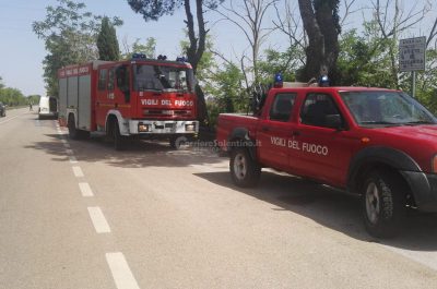 In fiamme un furgoncino sulla statale 274, illeso il conducente - Corriere Salentino