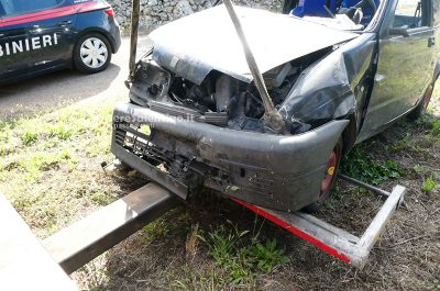 Esce fuori strada e rischia di essere schiacciato dall'auto: 32enne in prognosi riservata - Corriere Salentino