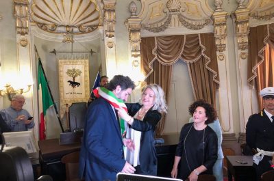 La proclamazione di Salvemini a sindaco: lacrime, passione e gioia. “Sarò al servizio di tutti” - Corriere Salentino