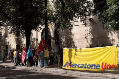 Mercatone Uno, lavoratori ricevuti in Prefettura - Corriere Salentino