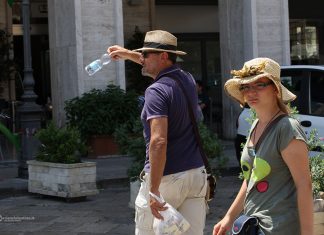 Emergenza caldo 2024: al via il piano per la distribuzione gratuita di acqua, frutta e verdura di stagione
