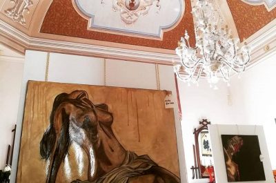 Scrutare i tesori di Puglia tra storia, design artistico e cultura enoica. Passeggiata tra le eccellenze a Palazzo Rodio - Corriere Salentino