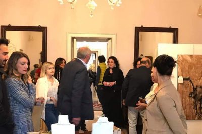 Scrutare i tesori di Puglia tra storia, design artistico e cultura enoica. Passeggiata tra le eccellenze a Palazzo Rodio - Corriere Salentino