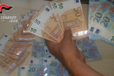 Addosso e in casa nascondeva quasi duemila euro di soldi falsi: 20enne finisce ai domiciliari - Corriere Salentino