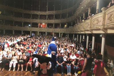 Grande successo per l’omaggio a Disney dell’Accademia Damus: tutto esaurito al Politeama - Corriere Salentino