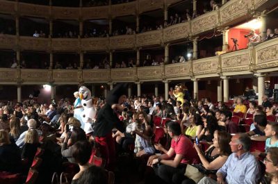 Grande successo per l’omaggio a Disney dell’Accademia Damus: tutto esaurito al Politeama - Corriere Salentino