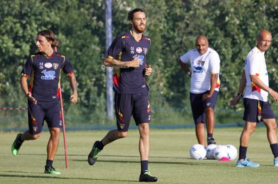 Il Lecce torna in campo, primo allenamento della stagione 2019/20 - Corriere Salentino