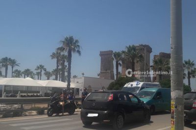 Malore in riva al mare, muore davanti agli occhi dei bagnanti: inutili i soccorsi - Corriere Salentino