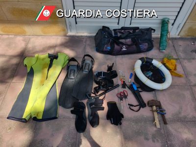 Sorpreso a pescare datteri, prova a dileguarsi: denunciato un 50enne - Corriere Salentino