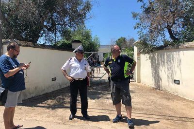 Toccano un filo scoperto mentre riordinano il giardino, due donne muoiono folgorate - Corriere Salentino