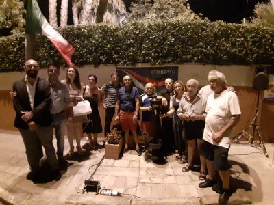 Dopo le polemiche, la festa per la vecchia fontana col fascio littorio. ANPI presente all’inaugurazione - Corriere Salentino